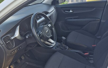 KIA Rio IV, 2020 год, 850 000 рублей, 4 фотография