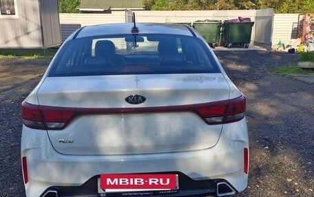 KIA Rio IV, 2020 год, 850 000 рублей, 2 фотография