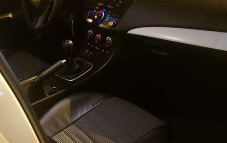 Mazda 3, 2011 год, 650 000 рублей, 13 фотография