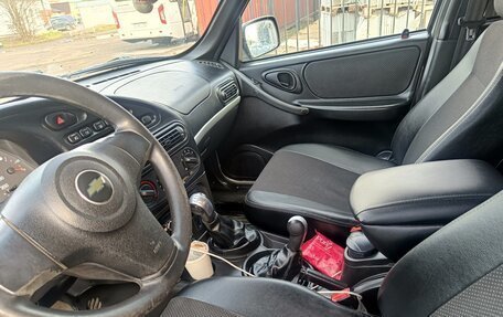 Chevrolet Niva I рестайлинг, 2012 год, 330 000 рублей, 1 фотография