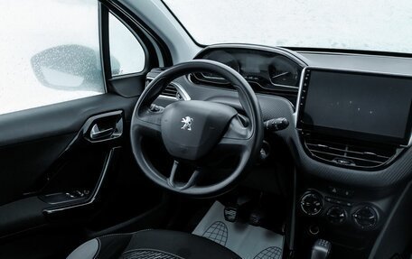 Peugeot 2008 II, 2014 год, 512 000 рублей, 3 фотография