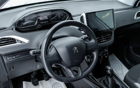 Peugeot 2008 II, 2014 год, 512 000 рублей, 13 фотография