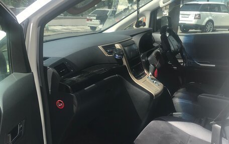 Toyota Vellfire I, 2013 год, 2 780 000 рублей, 9 фотография