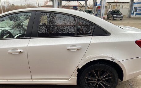 Chevrolet Cruze II, 2009 год, 415 000 рублей, 4 фотография