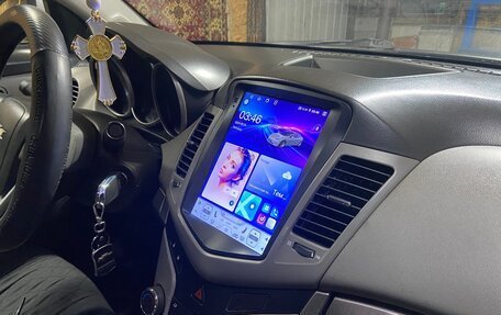 Chevrolet Cruze II, 2009 год, 415 000 рублей, 7 фотография