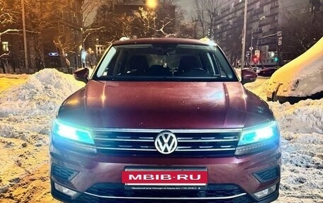 Volkswagen Tiguan II, 2017 год, 2 800 000 рублей, 4 фотография
