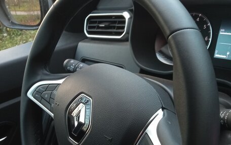 Renault Duster, 2022 год, 2 650 000 рублей, 15 фотография
