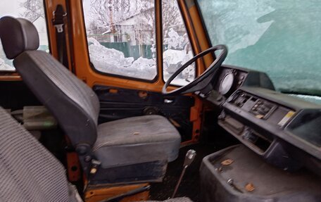 Mercedes-Benz W123, 1980 год, 350 000 рублей, 2 фотография