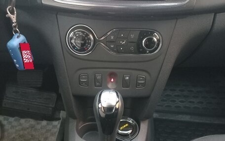 Renault Sandero II рестайлинг, 2020 год, 1 600 000 рублей, 8 фотография