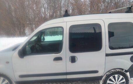 Renault Kangoo II рестайлинг, 2000 год, 200 000 рублей, 4 фотография