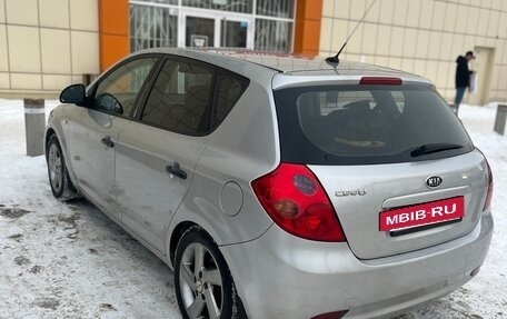 KIA cee'd I рестайлинг, 2008 год, 550 000 рублей, 3 фотография