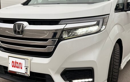 Honda Stepwgn IV, 2021 год, 2 450 000 рублей, 9 фотография