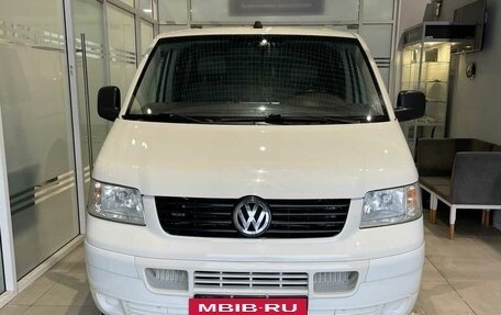 Volkswagen Transporter T5 рестайлинг, 2007 год, 999 000 рублей, 2 фотография