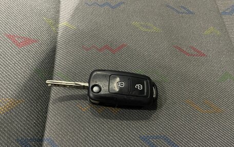 Volkswagen Transporter T5 рестайлинг, 2007 год, 999 000 рублей, 15 фотография