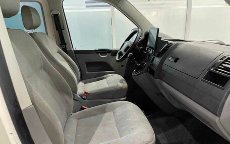 Volkswagen Transporter T5 рестайлинг, 2007 год, 999 000 рублей, 10 фотография