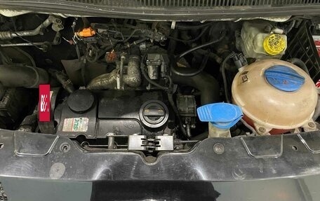 Volkswagen Transporter T5 рестайлинг, 2007 год, 999 000 рублей, 13 фотография