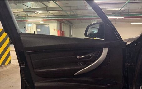 BMW 3 серия, 2018 год, 1 950 000 рублей, 6 фотография