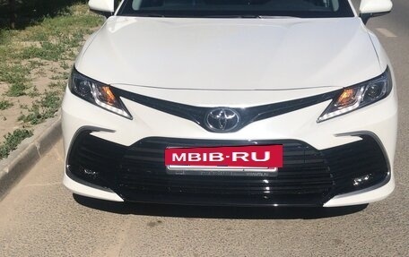 Toyota Camry, 2021 год, 2 650 000 рублей, 7 фотография