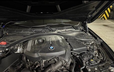 BMW 3 серия, 2018 год, 1 950 000 рублей, 10 фотография