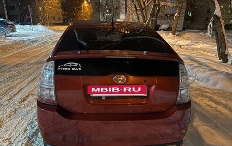 Toyota Prius, 2006 год, 550 000 рублей, 6 фотография