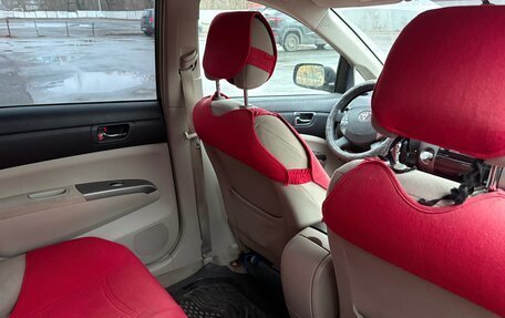 Toyota Prius, 2006 год, 550 000 рублей, 9 фотография