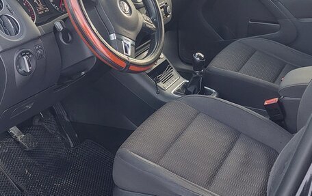 Volkswagen Tiguan I, 2011 год, 1 299 000 рублей, 16 фотография