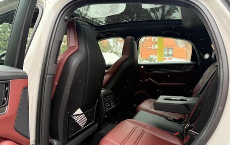 Porsche Cayenne III, 2025 год, 19 000 000 рублей, 16 фотография