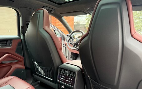 Porsche Cayenne III, 2025 год, 19 000 000 рублей, 25 фотография