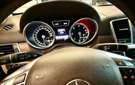 Mercedes-Benz GL-Класс, 2014 год, 4 760 000 рублей, 23 фотография