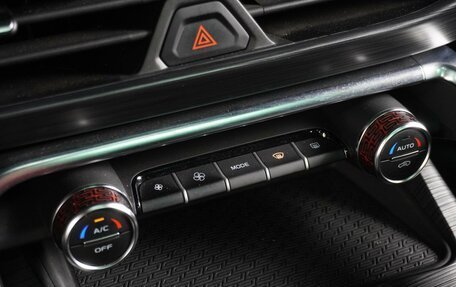 Geely Tugella FY11, 2023 год, 3 399 000 рублей, 25 фотография