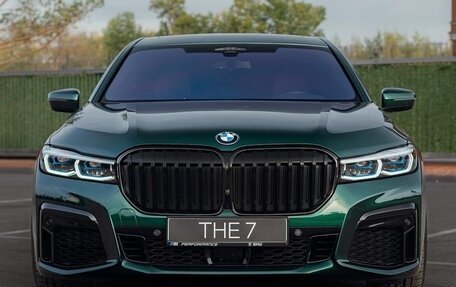 BMW 7 серия, 2019 год, 9 800 000 рублей, 3 фотография