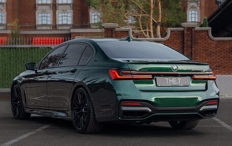 BMW 7 серия, 2019 год, 9 800 000 рублей, 2 фотография