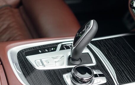 BMW 7 серия, 2019 год, 9 800 000 рублей, 17 фотография