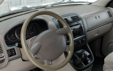 KIA Carnival III, 2004 год, 375 000 рублей, 10 фотография