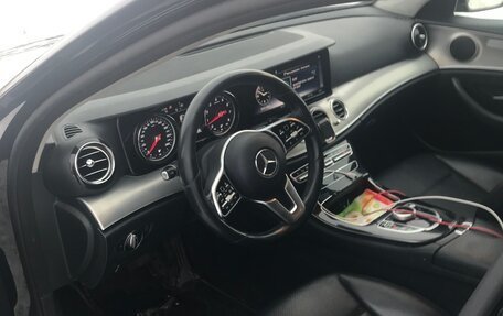 Mercedes-Benz E-Класс, 2019 год, 1 999 999 рублей, 5 фотография