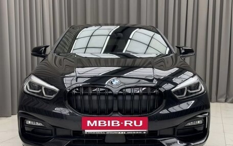BMW 1 серия, 2021 год, 2 880 000 рублей, 2 фотография