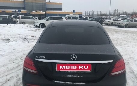 Mercedes-Benz E-Класс, 2019 год, 1 999 999 рублей, 3 фотография