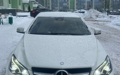 Mercedes-Benz E-Класс, 2013 год, 2 150 000 рублей, 1 фотография