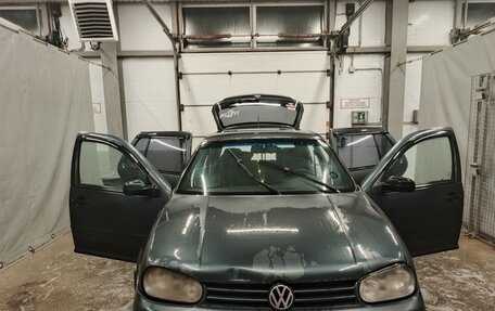 Volkswagen Golf IV, 1998 год, 250 000 рублей, 3 фотография