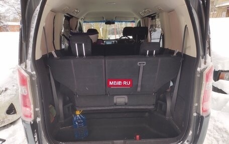 Honda Stepwgn IV, 2011 год, 1 450 000 рублей, 6 фотография