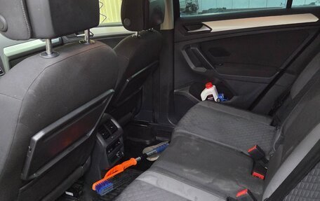 Volkswagen Tiguan II, 2018 год, 2 350 000 рублей, 8 фотография