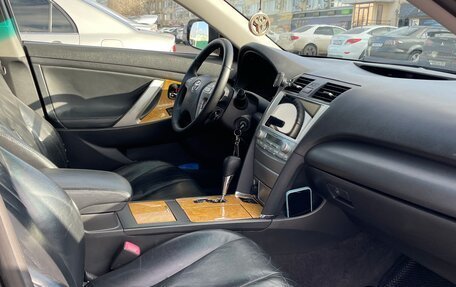 Toyota Camry, 2006 год, 1 100 000 рублей, 9 фотография