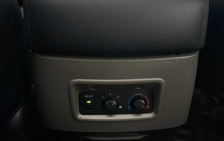 Mitsubishi Montero III, 2003 год, 860 000 рублей, 23 фотография