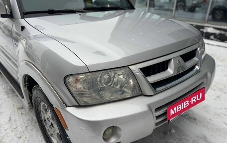 Mitsubishi Montero III, 2003 год, 860 000 рублей, 24 фотография