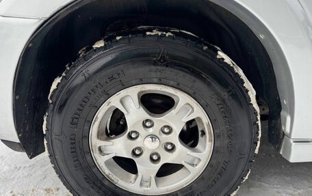 Mitsubishi Montero III, 2003 год, 860 000 рублей, 27 фотография