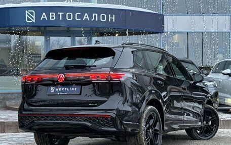 Volkswagen Tiguan II, 2025 год, 5 090 000 рублей, 3 фотография