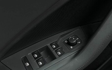 Volkswagen Tiguan II, 2025 год, 5 090 000 рублей, 32 фотография