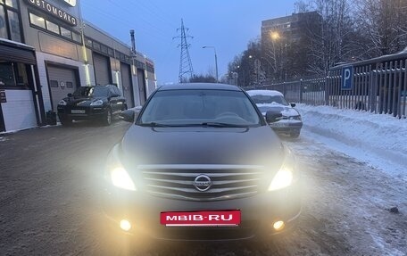 Nissan Teana, 2010 год, 825 000 рублей, 8 фотография