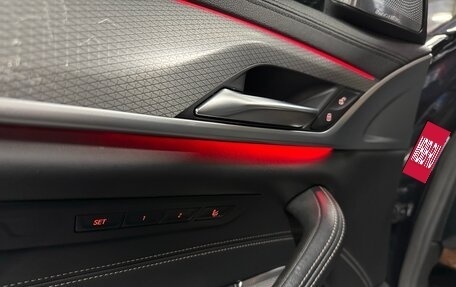 BMW 5 серия, 2018 год, 5 500 000 рублей, 22 фотография