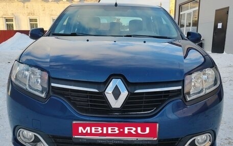 Renault Logan II, 2014 год, 677 000 рублей, 2 фотография